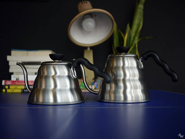 Hario V60 Buono Drip Kettle – Edelstahl Schwanenhalskessel für präzises Pour-Over, Barista-Qualität