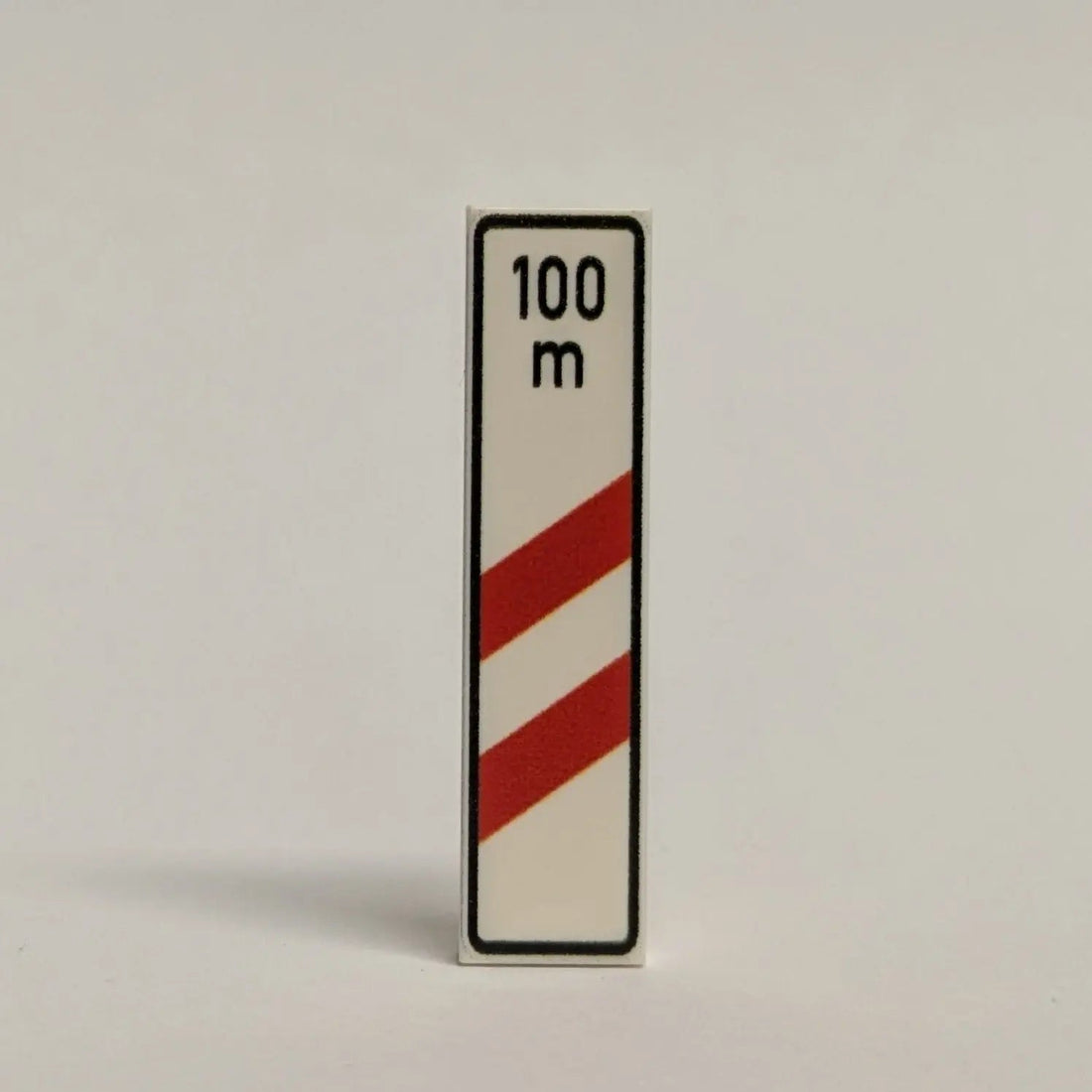 1x4 Tile "Beacon with distance information"