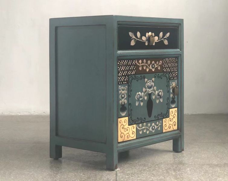 Vintage Asia Chinese Bedside Table Nightstand "Oceanflowers" - Item 35191-6