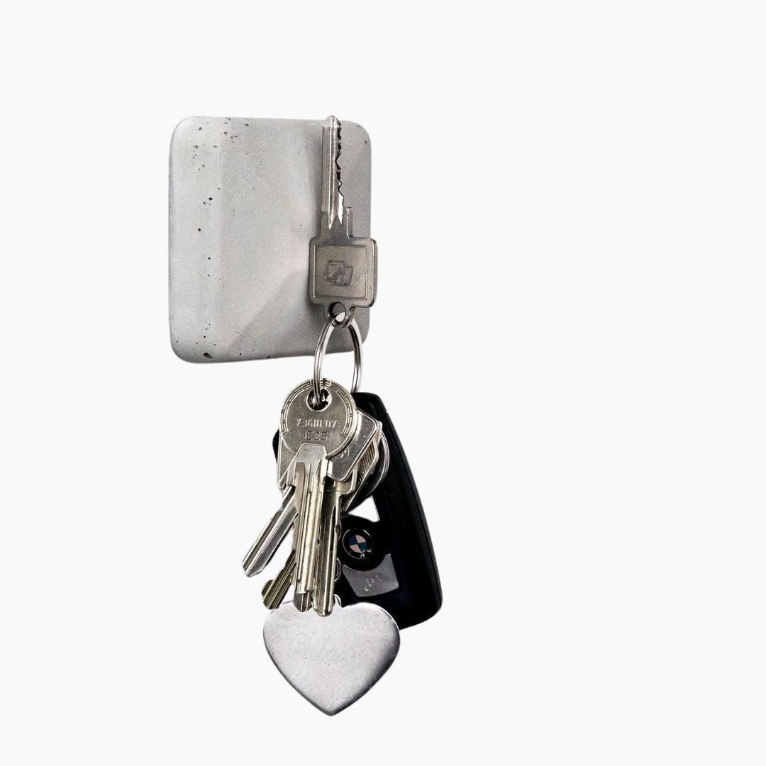 Magnetic Key Holder HAMO – extra strong magnet for key rings, modern design for hallway & entryway