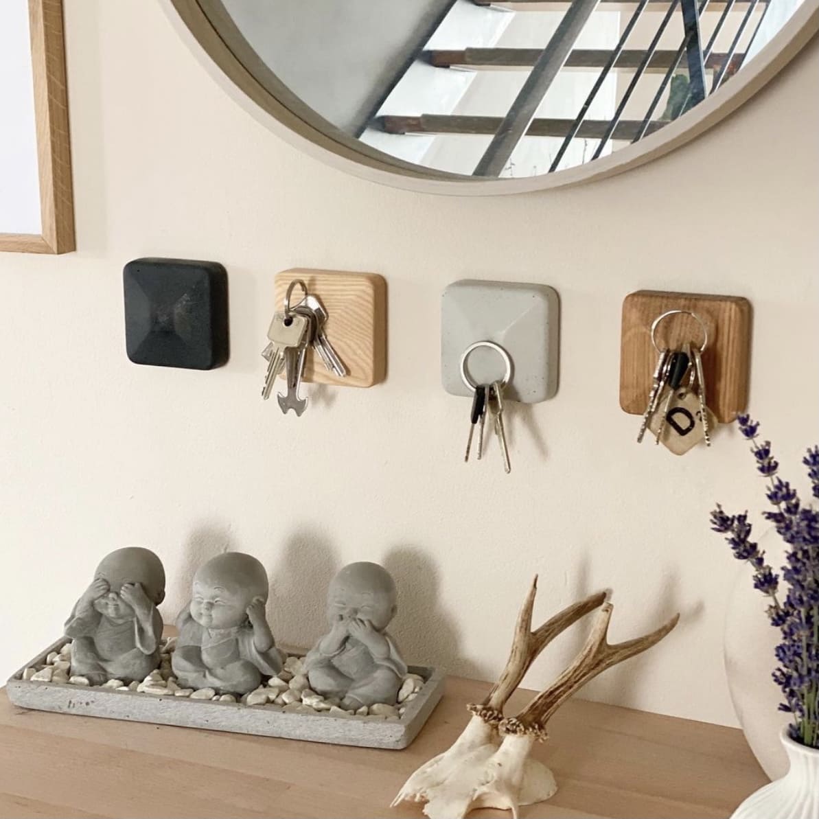 Magnetic Key Holder HAMO – extra strong magnet for key rings, modern design for hallway & entryway