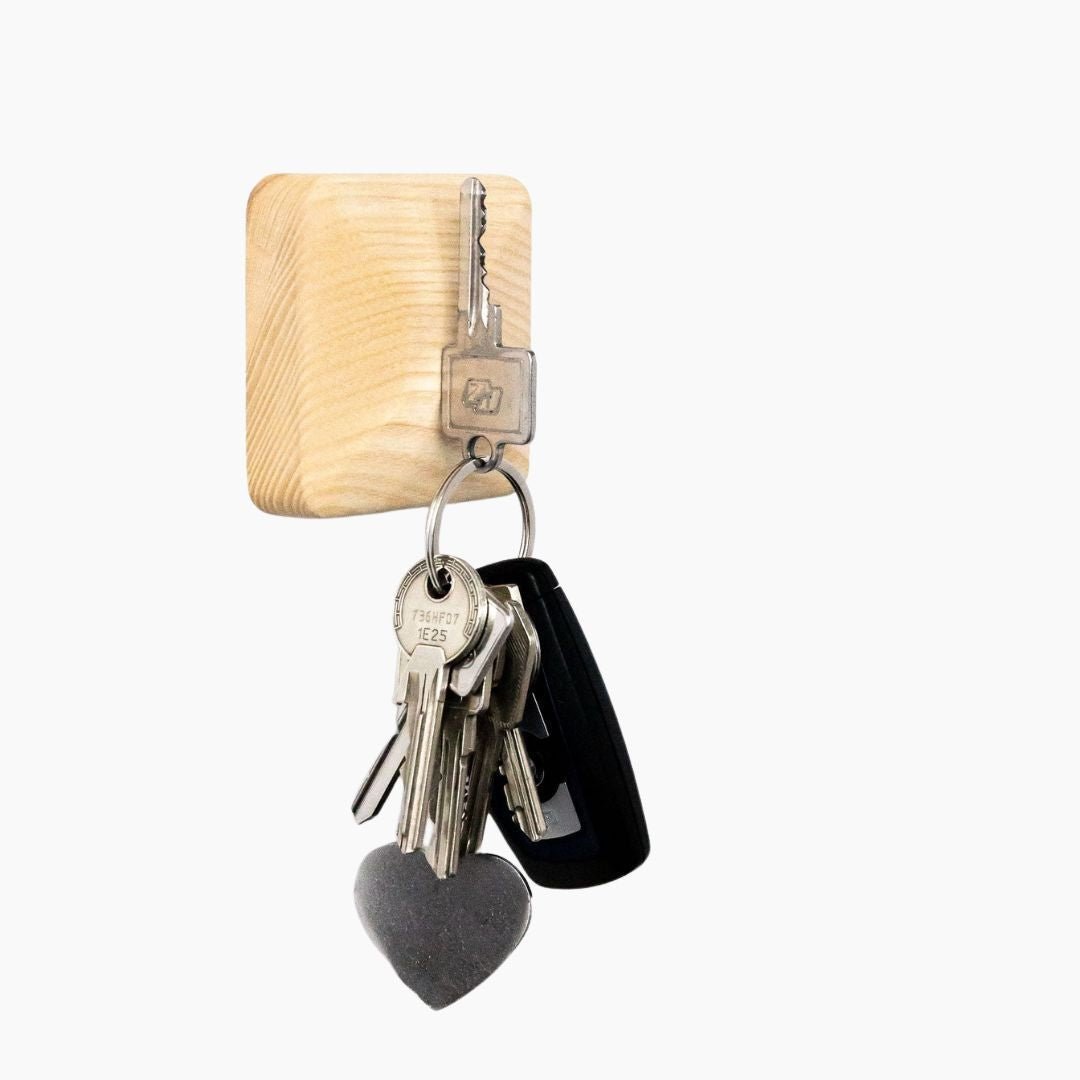 Magnetic Key Holder HAMO – extra strong magnet for key rings, modern design for hallway & entryway