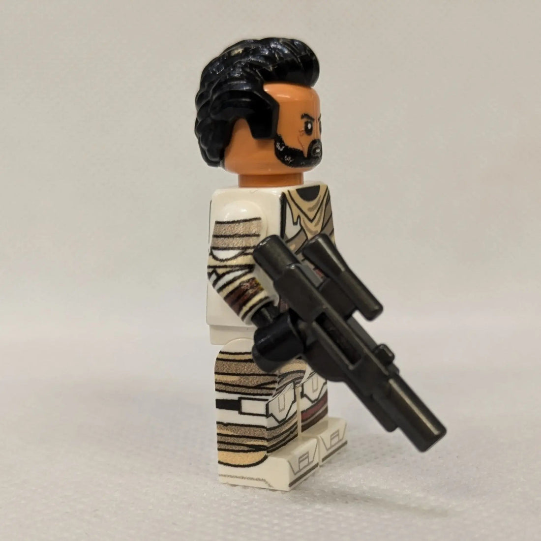 "Commander May-Day" minifigure by MBB-Custom 