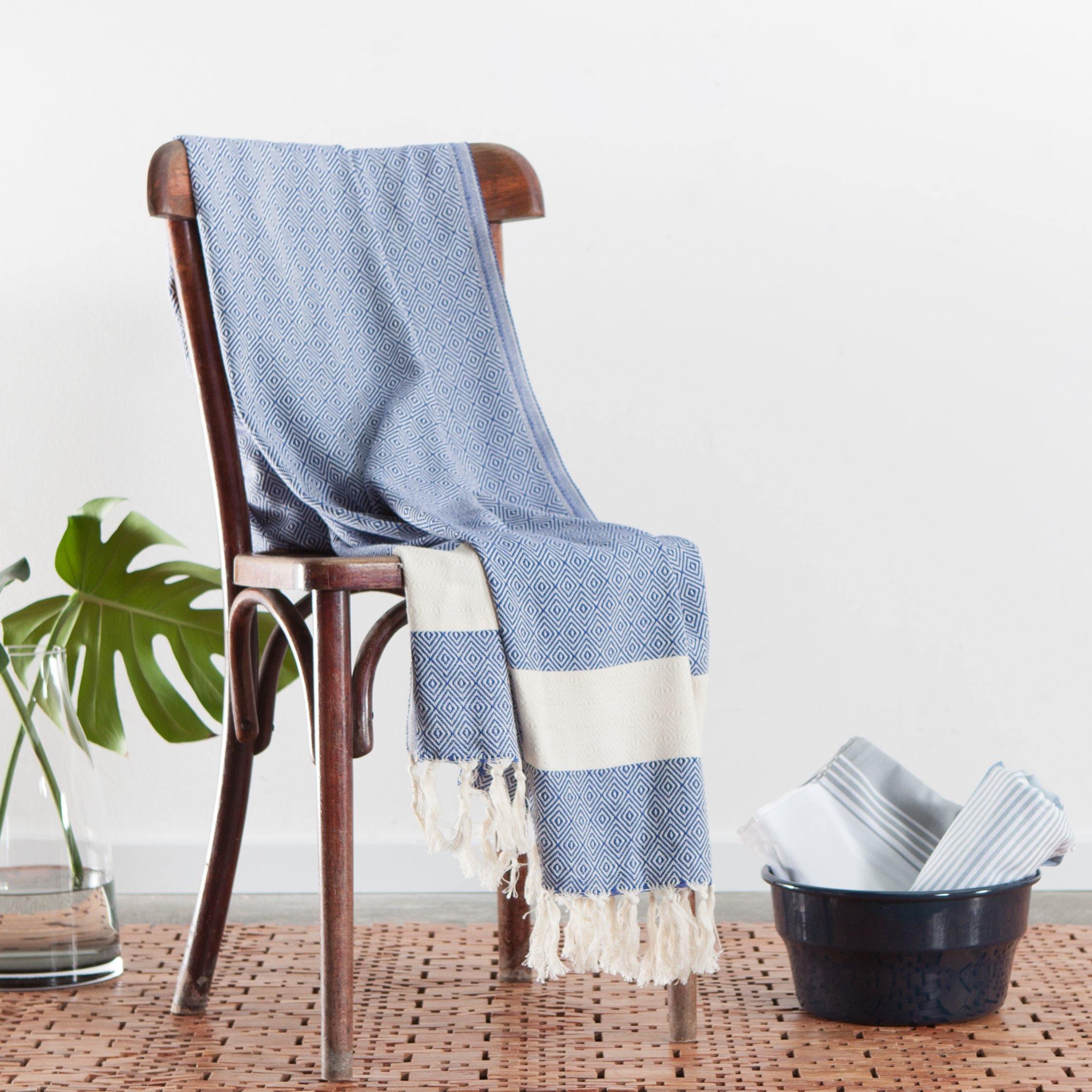 Charlotte dark blue hammam towel - hand-woven