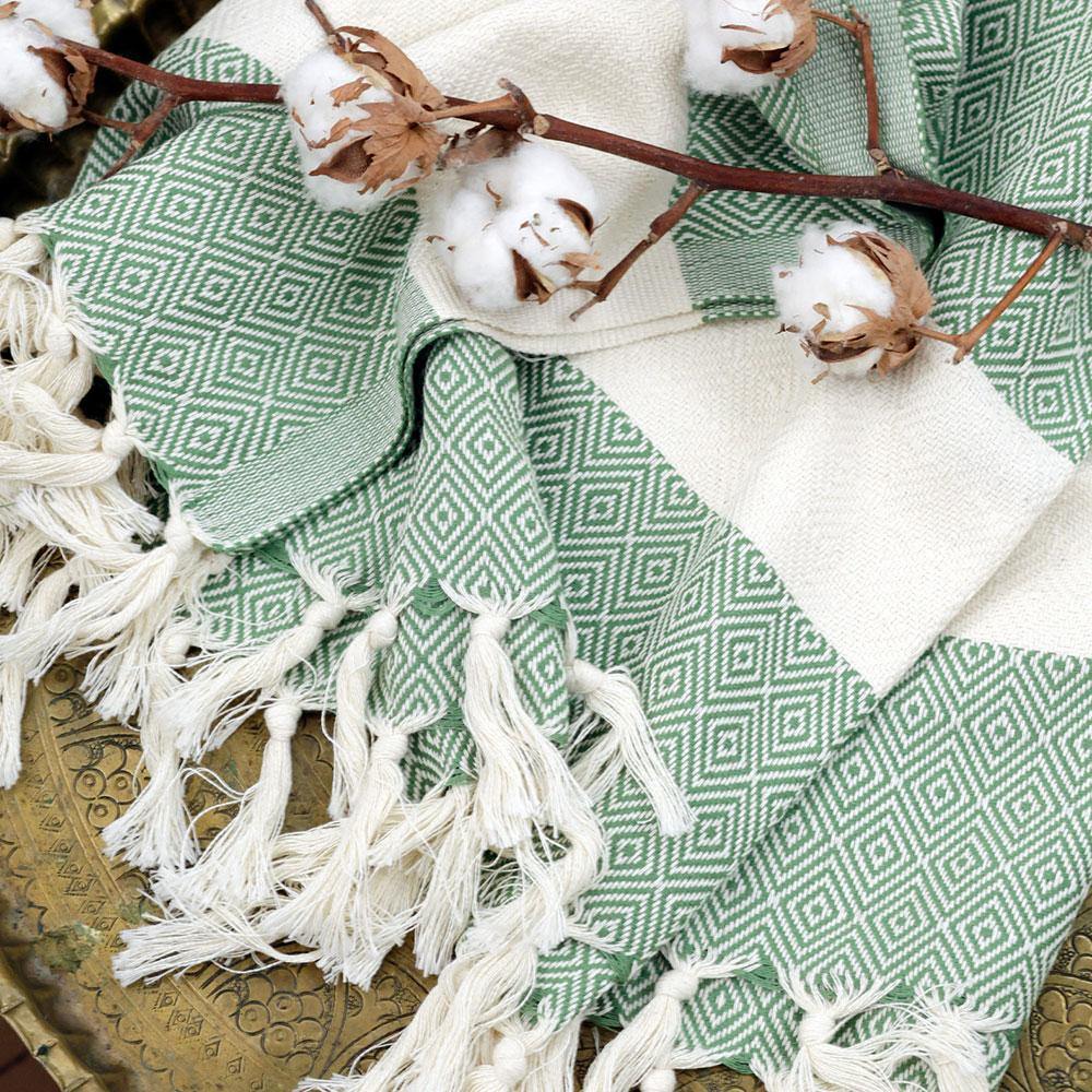 Fouta Charlotte fir green - hand-loomed