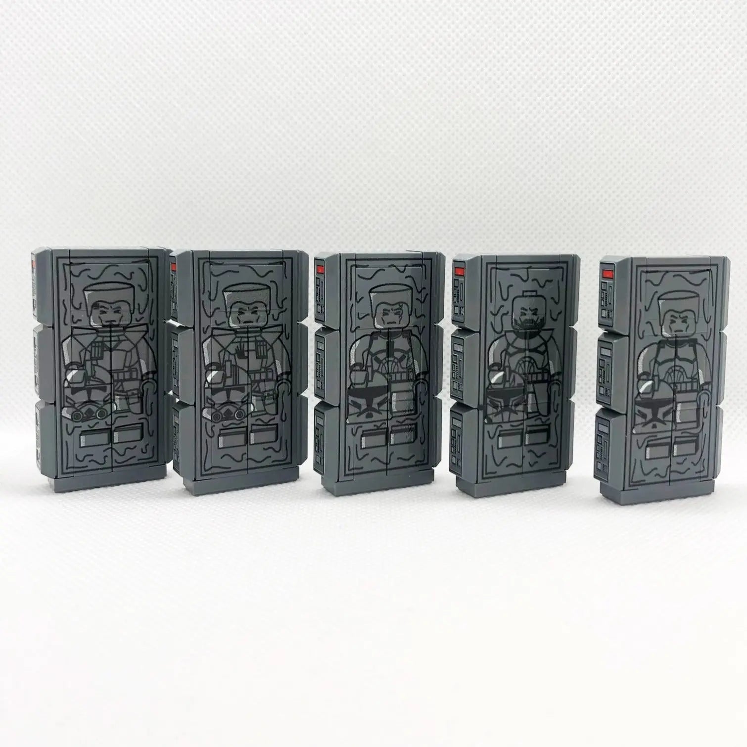 Megapack "Frozen Clones" - 5x LEGO® Display Block (16 pieces each) | UV Print + 3D Varnish Effect | Brickhunter.shop x MBB