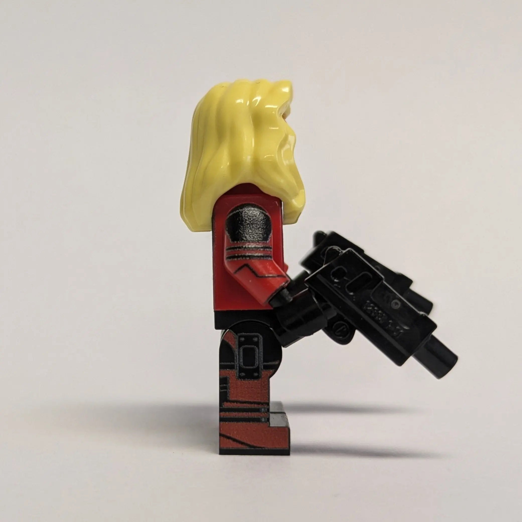 "Missespool" minifigure by MBB-Custom