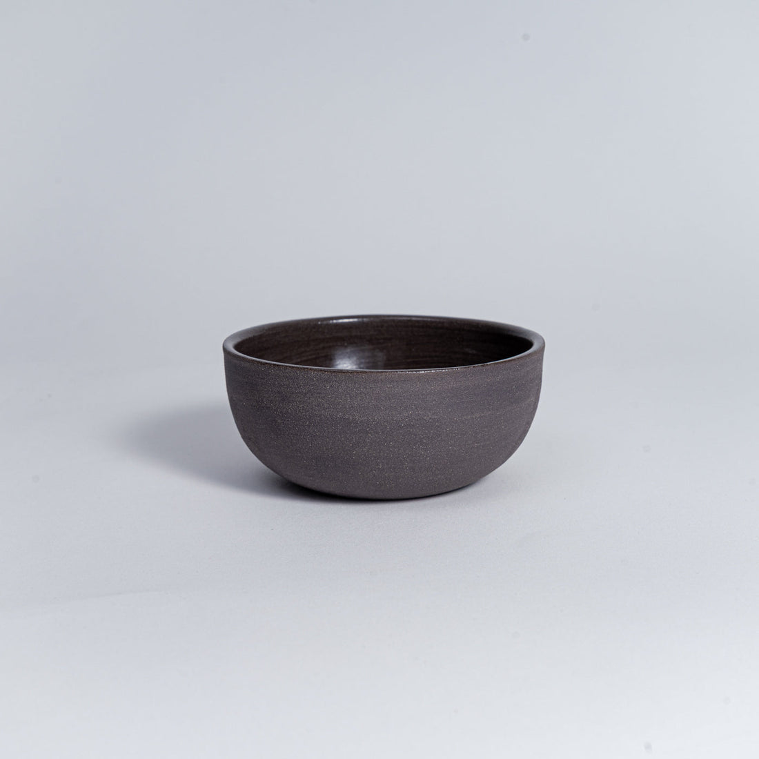 KUMO Cappuccino Cup Grey/Black – handmade stoneware ceramic, 220 ml, unglazed outside & glazed inside (Mannheim)