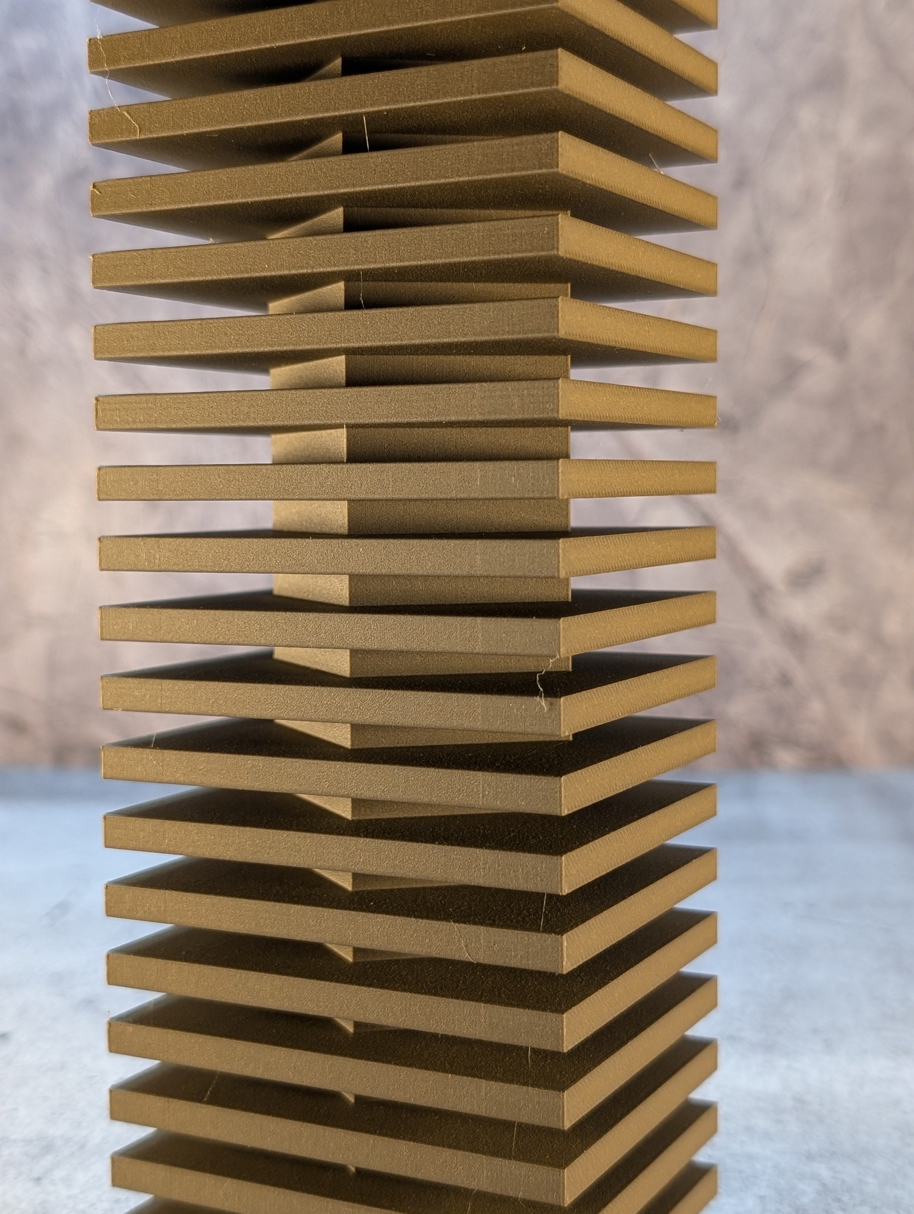 Nado Vase Black Walnut – Design Vase made of PLA-Wood (3D-printed), sculptural decorative object for dried flowers (20.3 cm)