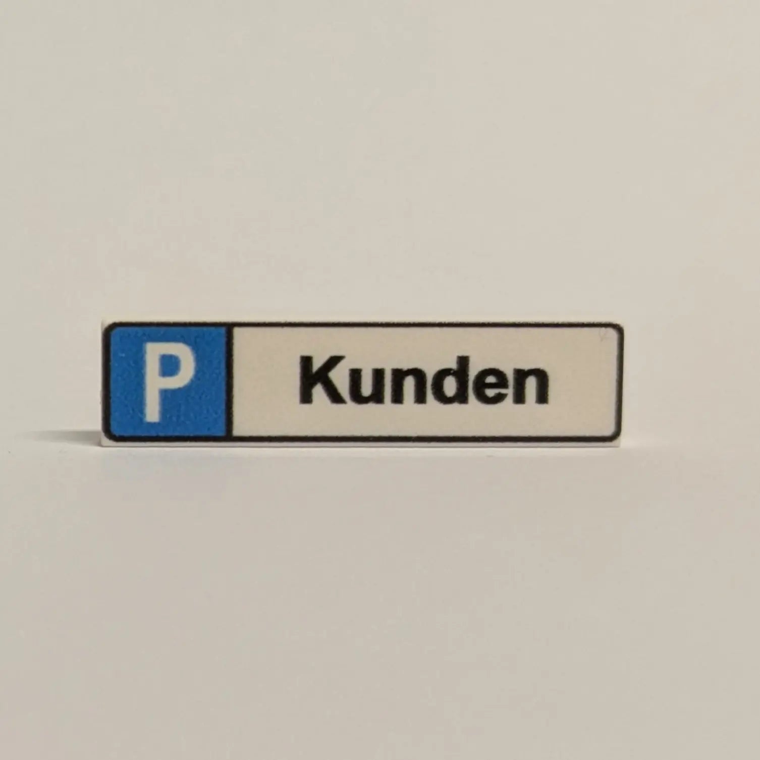 "Parking space sign" 1x4 tile for selection