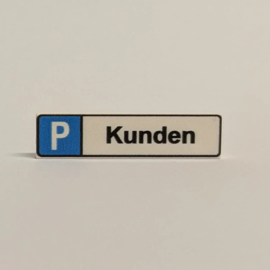"Parking space sign" 1x4 tile for selection
