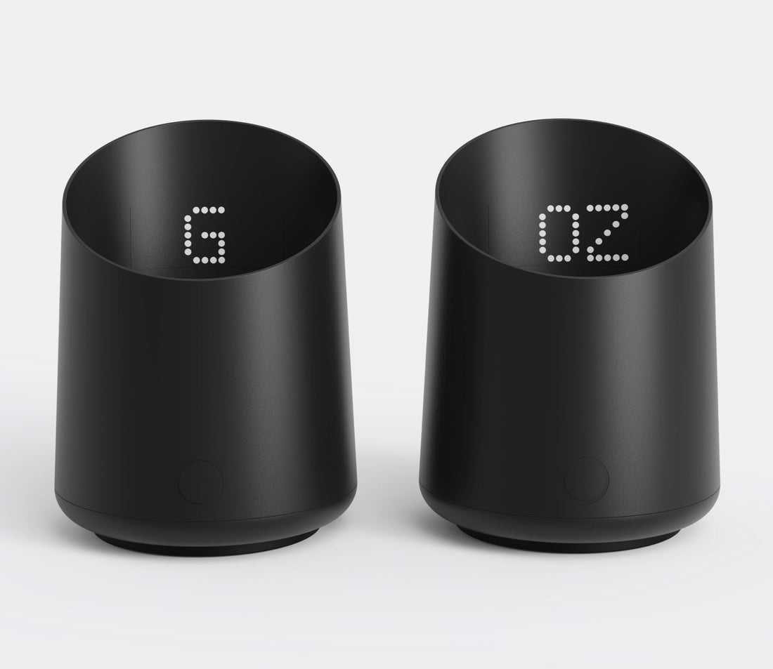 Subminimal SubScale – Digital Measuring Cup for Coffee