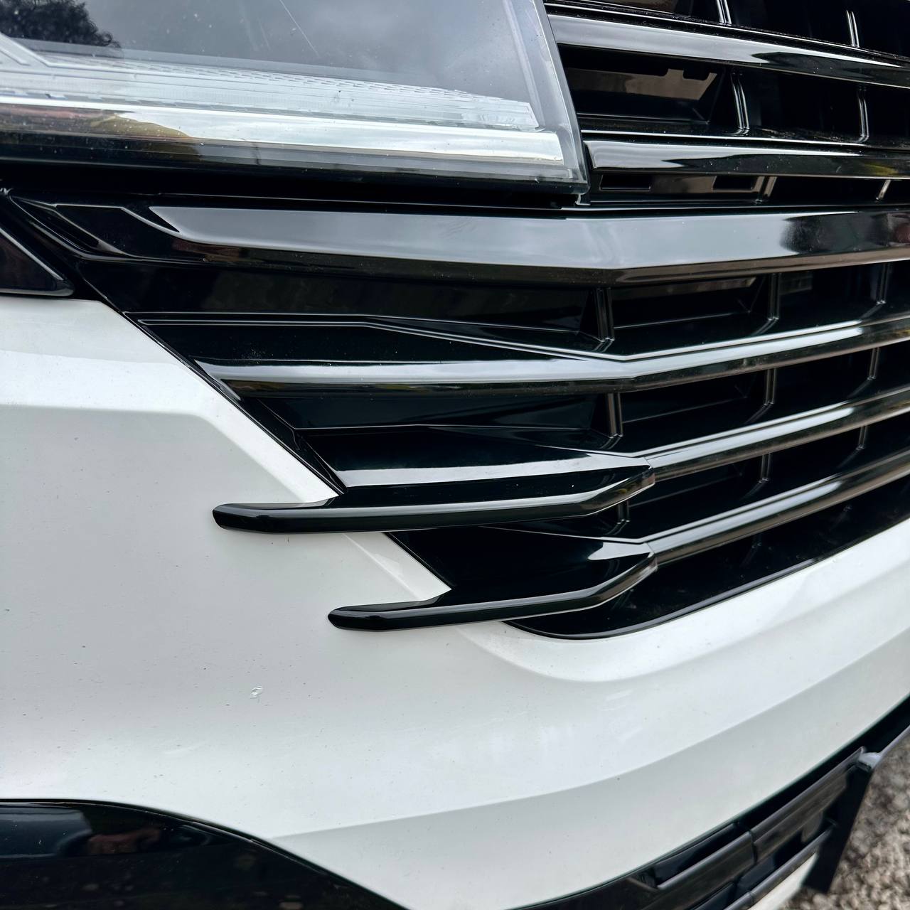For VW T6.1 Front Grille Side Fins – Gloss Black Finish (Set of 4) | Van-X Styling Upgrade for Volkswagen T6.1