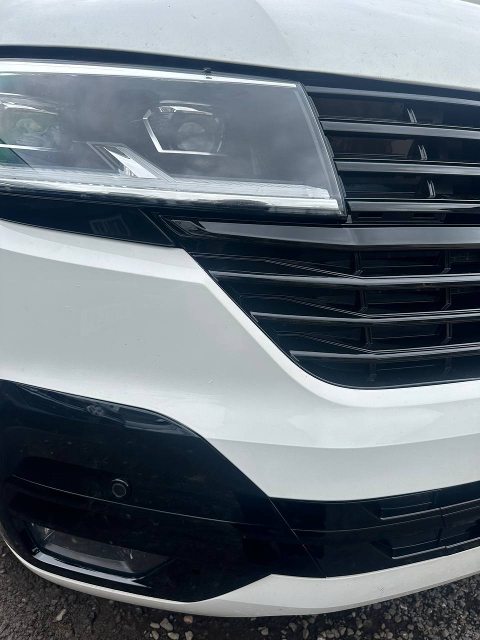 For VW T6.1 Front Grille Side Fins – Gloss Black Finish (Set of 4) | Van-X Styling Upgrade for Volkswagen T6.1