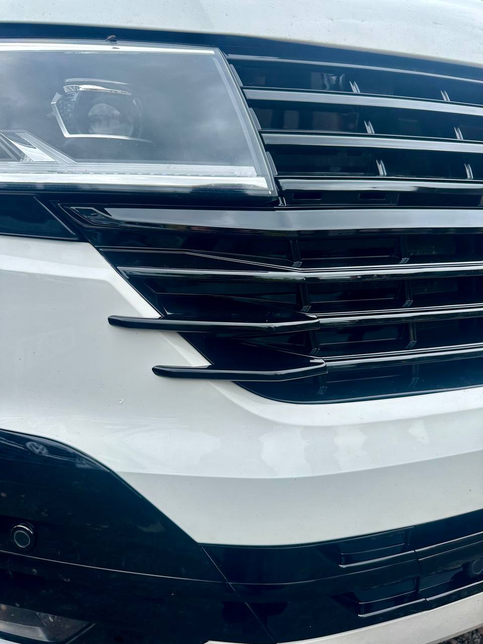 For VW T6.1 Front Grille Side Fins – Gloss Black Finish (Set of 4) | Van-X Styling Upgrade for Volkswagen T6.1