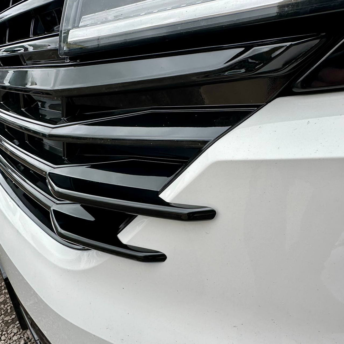 For VW T6.1 Front Grille Side Fins – Gloss Black Finish (Set of 4) | Van-X Styling Upgrade for Volkswagen T6.1
