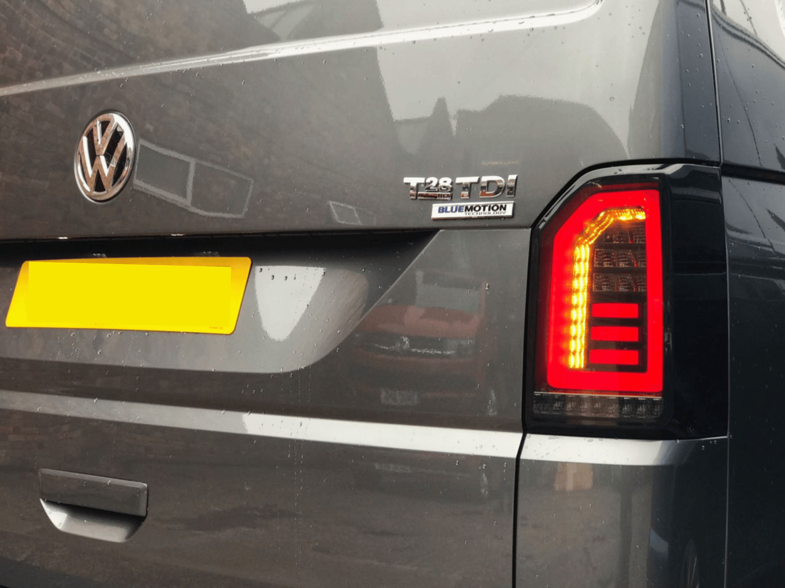 For VW T6 Smoked Tailgate LHD Red-Bars European Left Hand Drive Van only Sequential Indicator