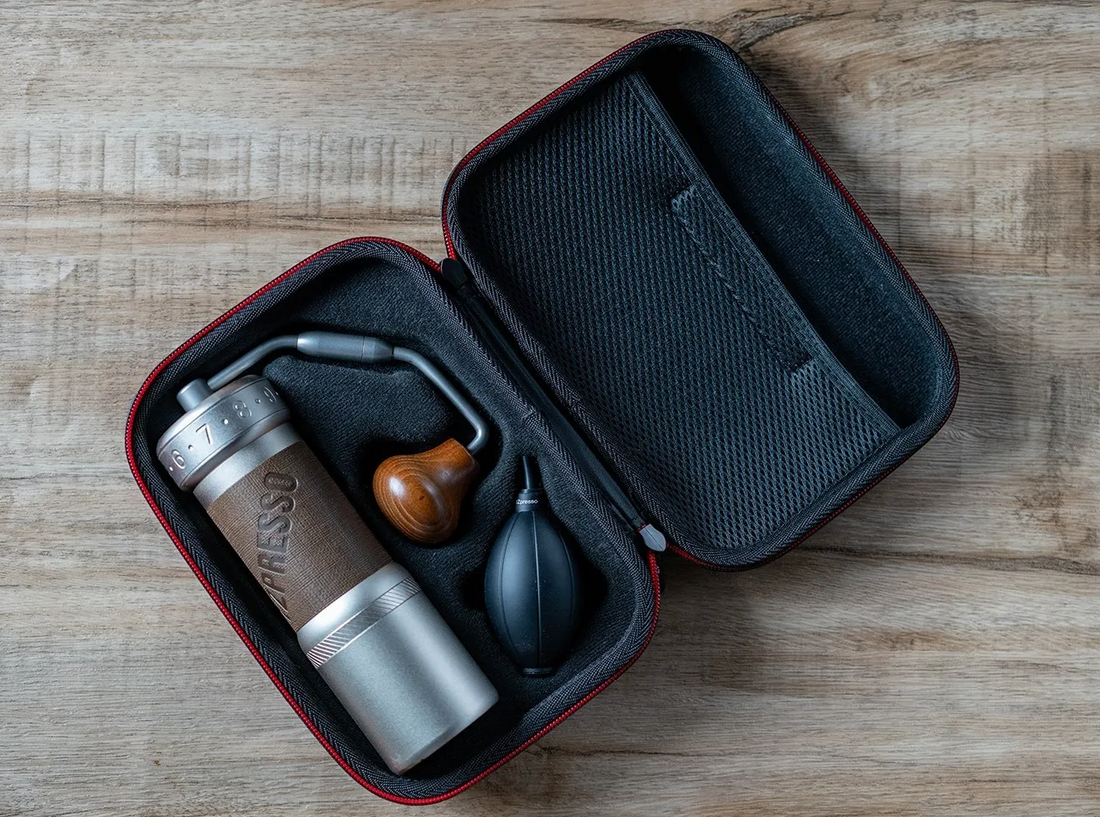 1Zpresso Carrying Case for Manual Coffee Grinders – Black