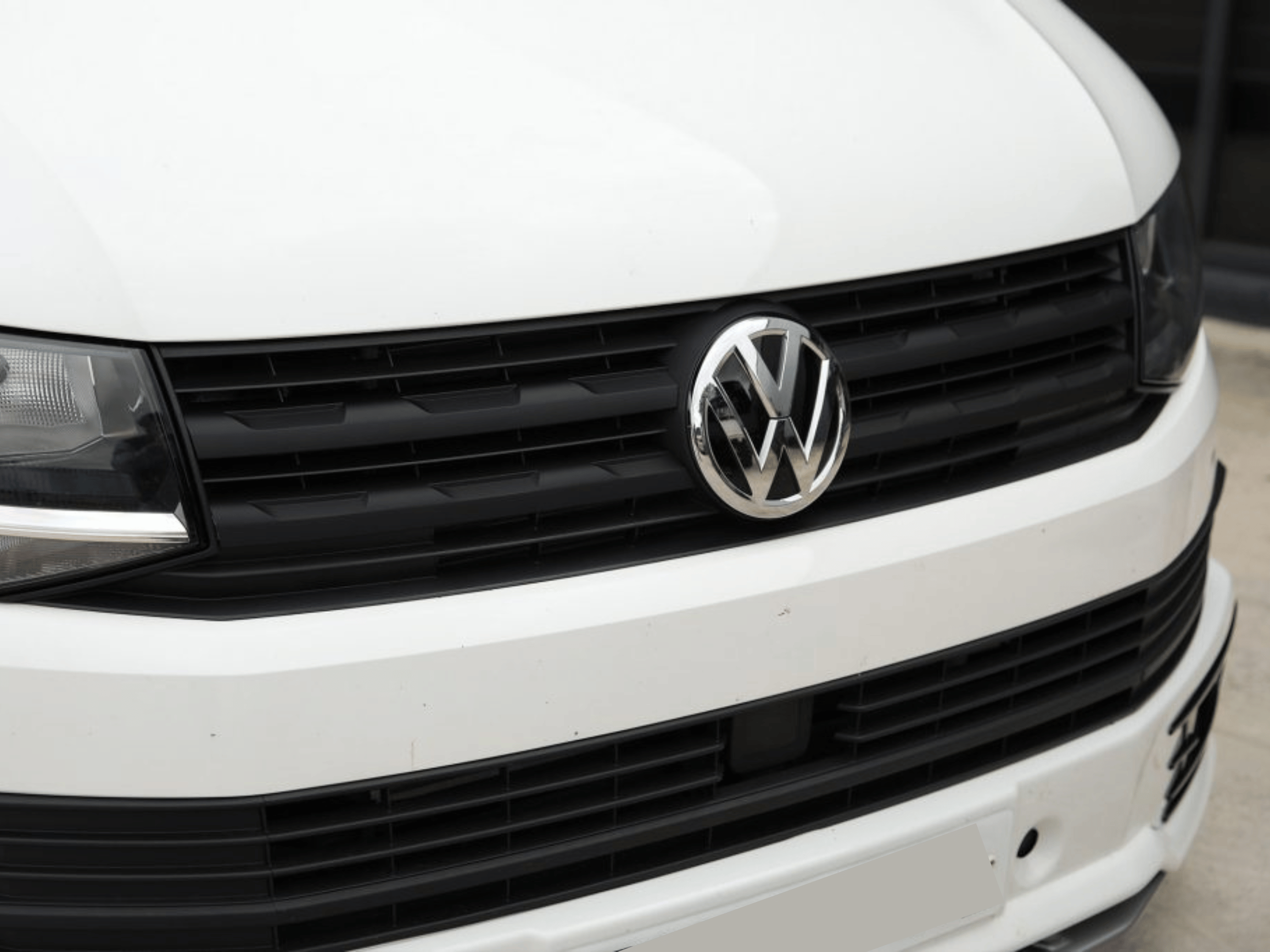 For VW Transporter T6 R-Line Front Grille Trims - Gloss Black