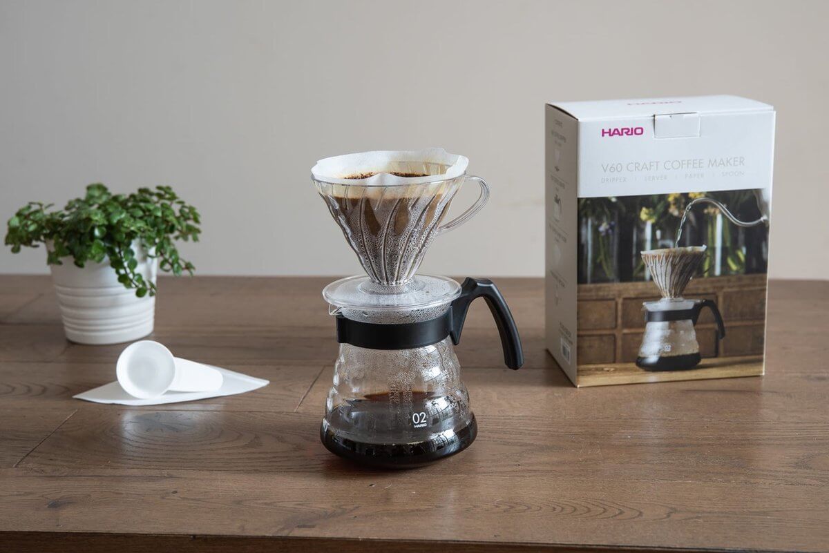 Hario V60-02 Pour Over Kit – Complete Brewing Set for Specialty Coffee