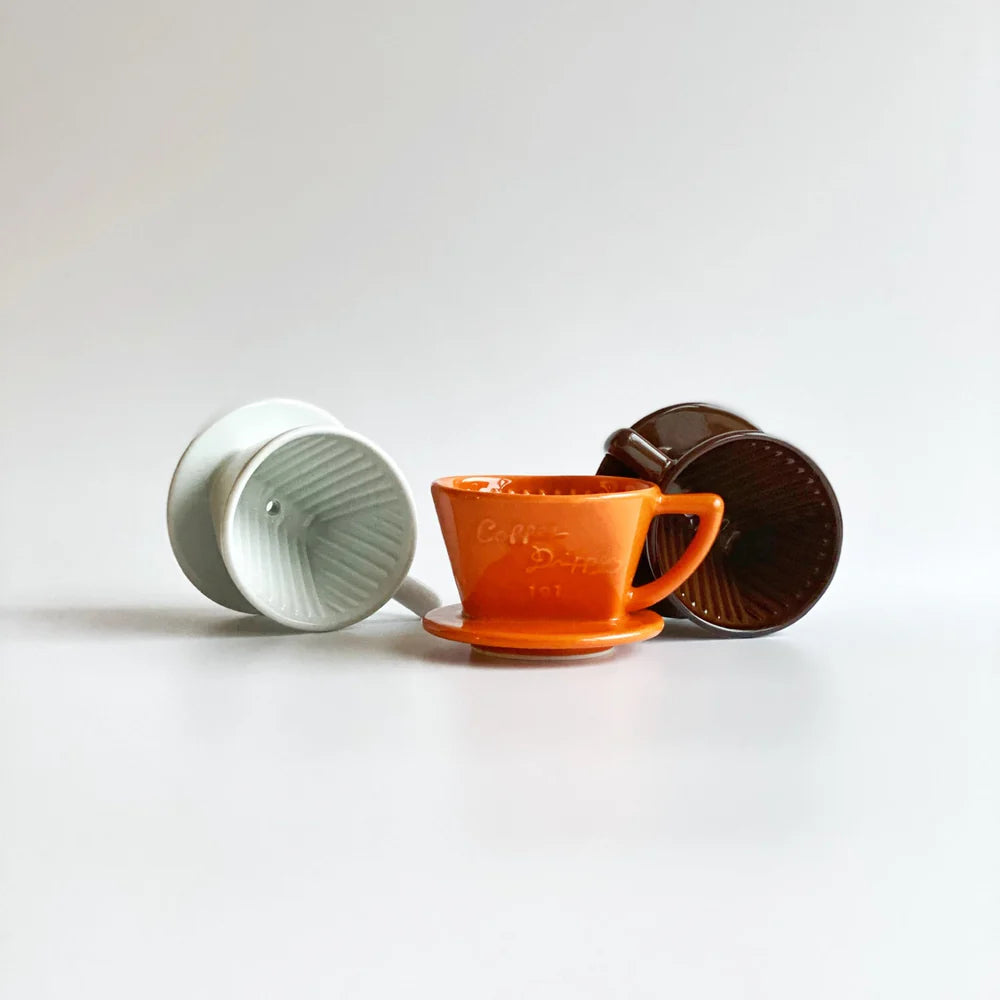 CAFEC Arita Ware Trapezoid Dripper 101/102 – Handgefertigter Japan Keramik-Filter, 2-Loch Design, für ABACA Trapezfilter (1–4 Tassen)