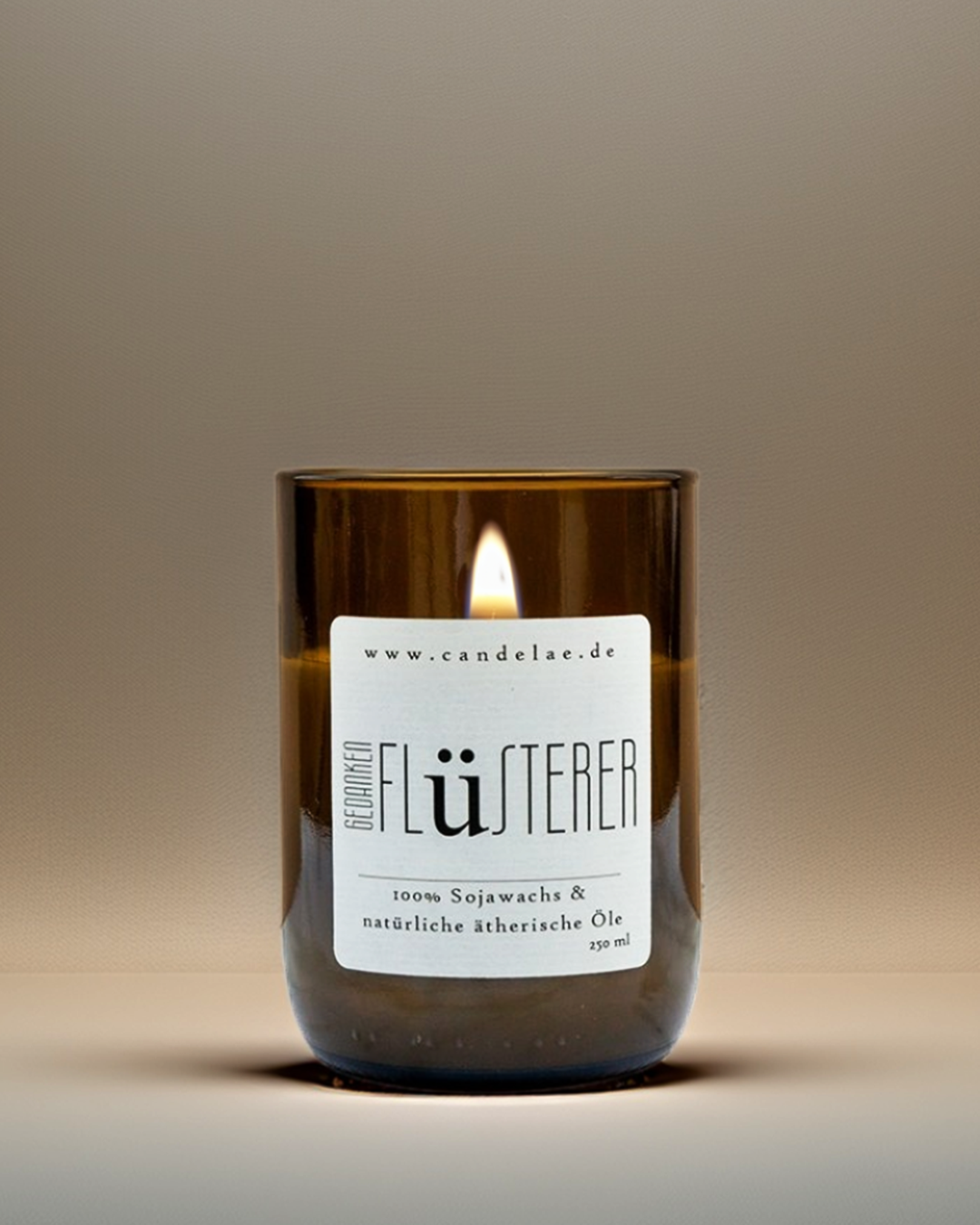 Thought Whisperer - Soy Wax Scented Candle with Refreshing Essential Oils for Clarity and Focus