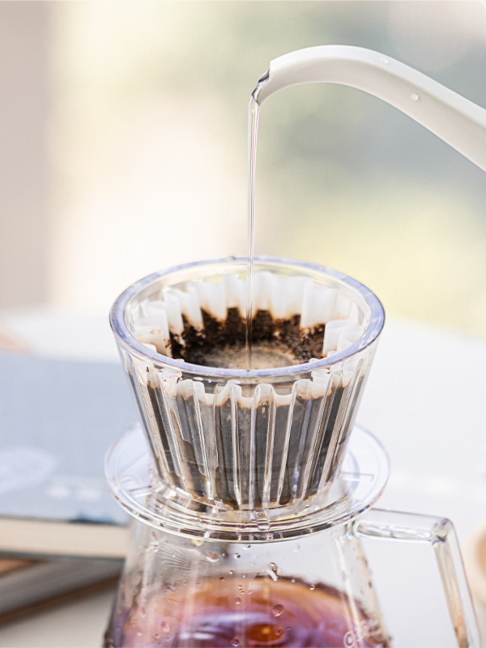 Timemore Crystal Eye B75 Plastic Dripper 01