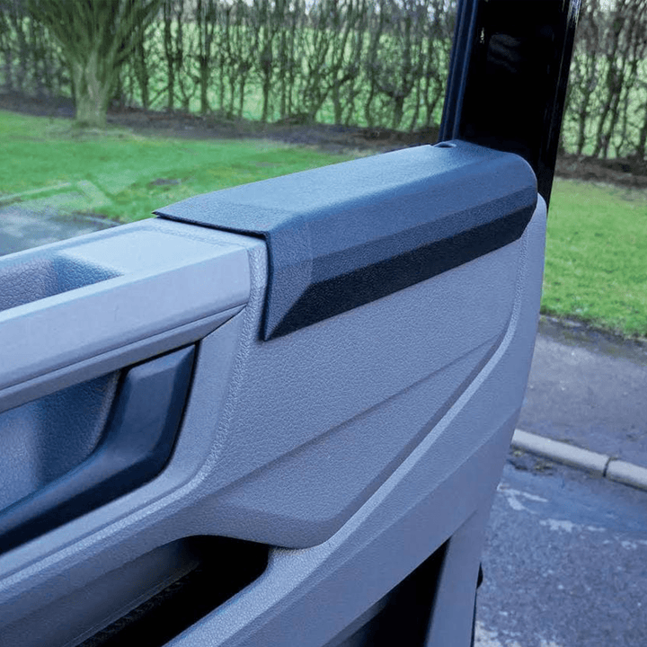 MAN TGE Türarmlehnen aus PU-Schaum – 2-teiliges Set für Fahrer- & Beifahrerseite ab 2017