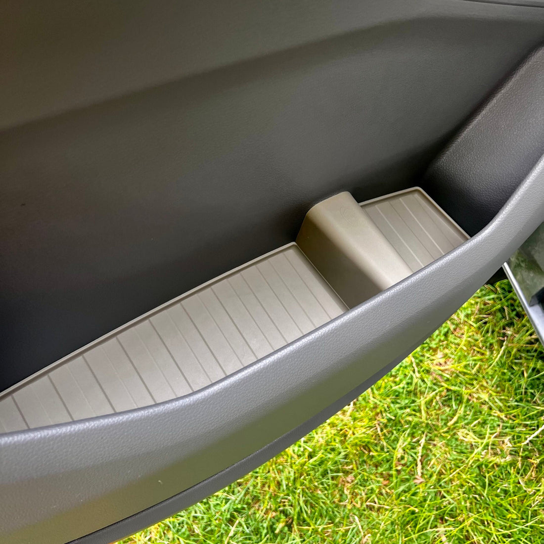 For VW Crafter New Shape Rubber Door Liner Pocket Inserts Gray