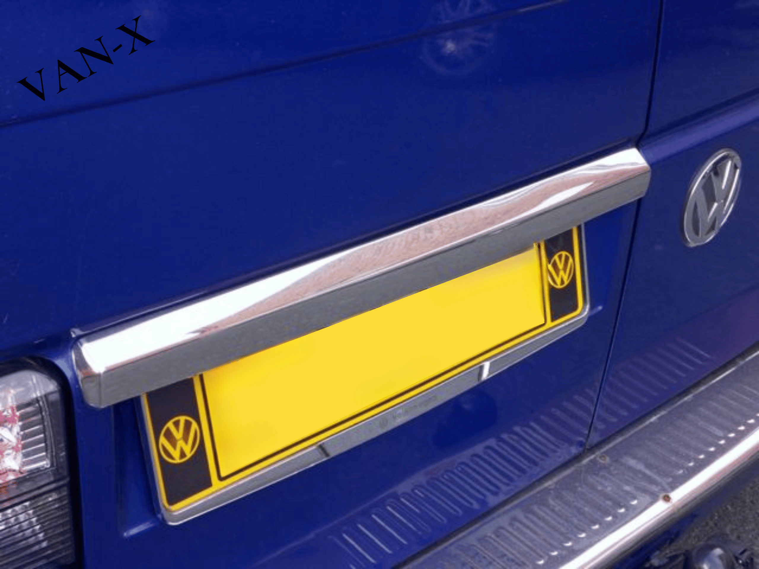 VW T4 Transporter Tailgate Number Plate Trim Stainless Steel – Barndoor Number Plate Trim, Chrome/Mirror Finish, with 3M Tape (1991–2003)
