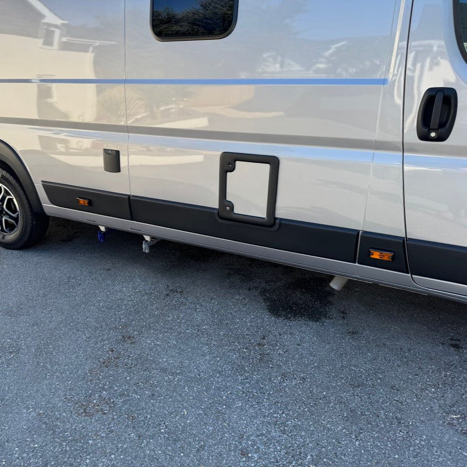 For Fiat Ducato Signal Mark Guard - Gloss Black