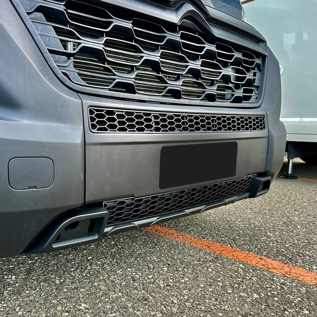 Fiat Ducato Lower Bumper Grille Honeycomb - Matte Black, ABS, Direct Replacement