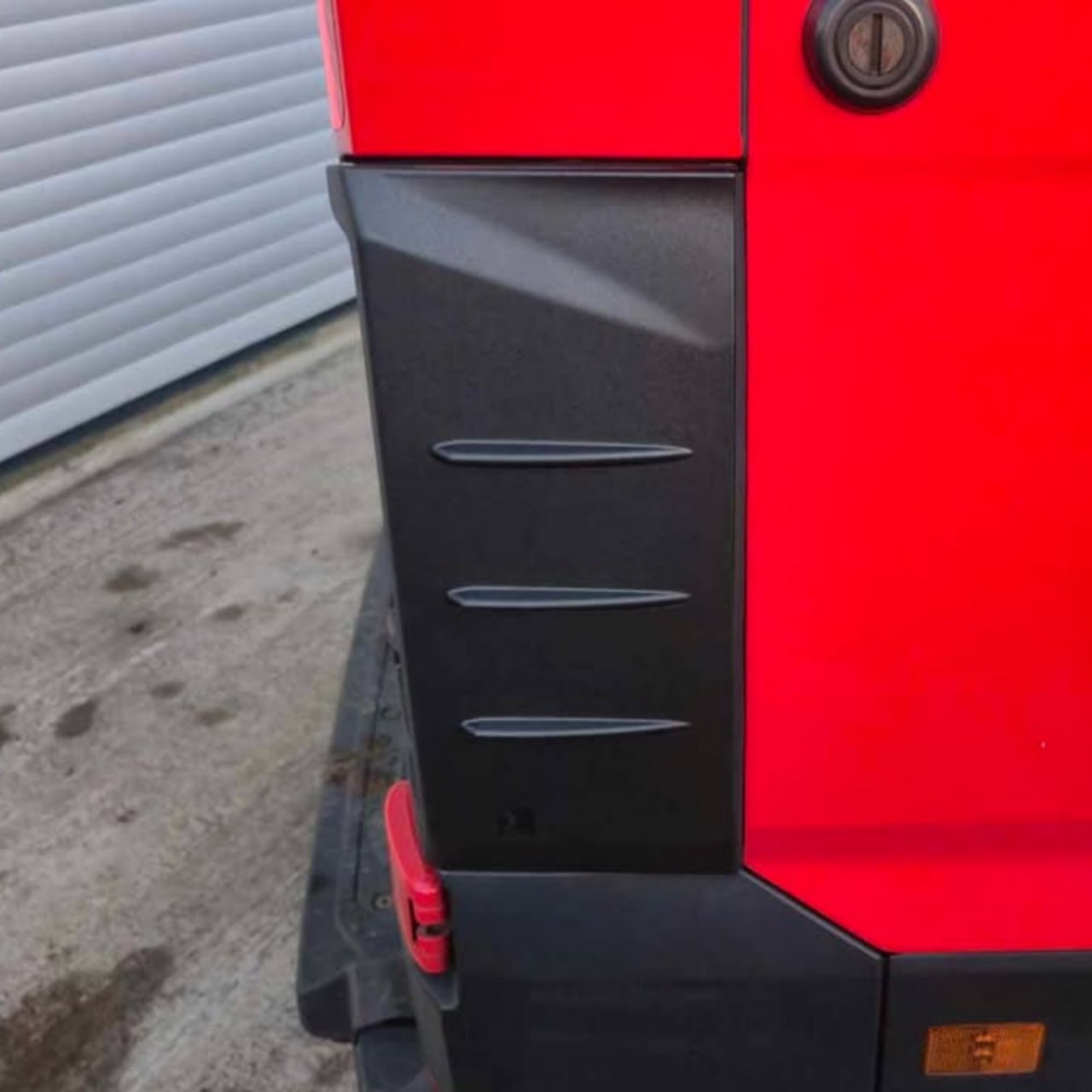 For VW Crafter Rear Light Guards - Hammerite Ultimate Matte Black (2018 Onwards)