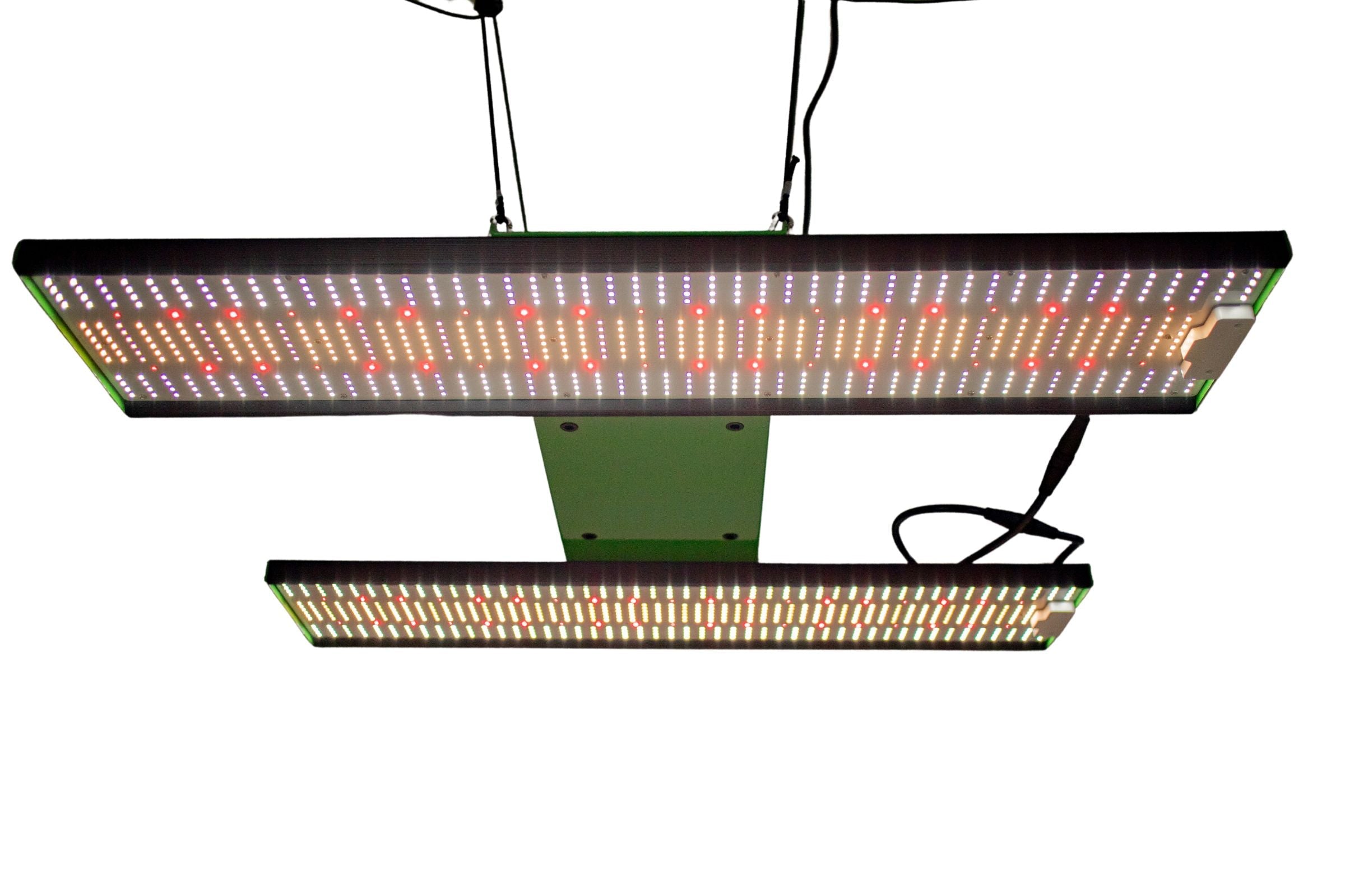 pro-emit Club – LED Plant Lamp with 3-Channel Control, IP65 & 3.03 µmol/J