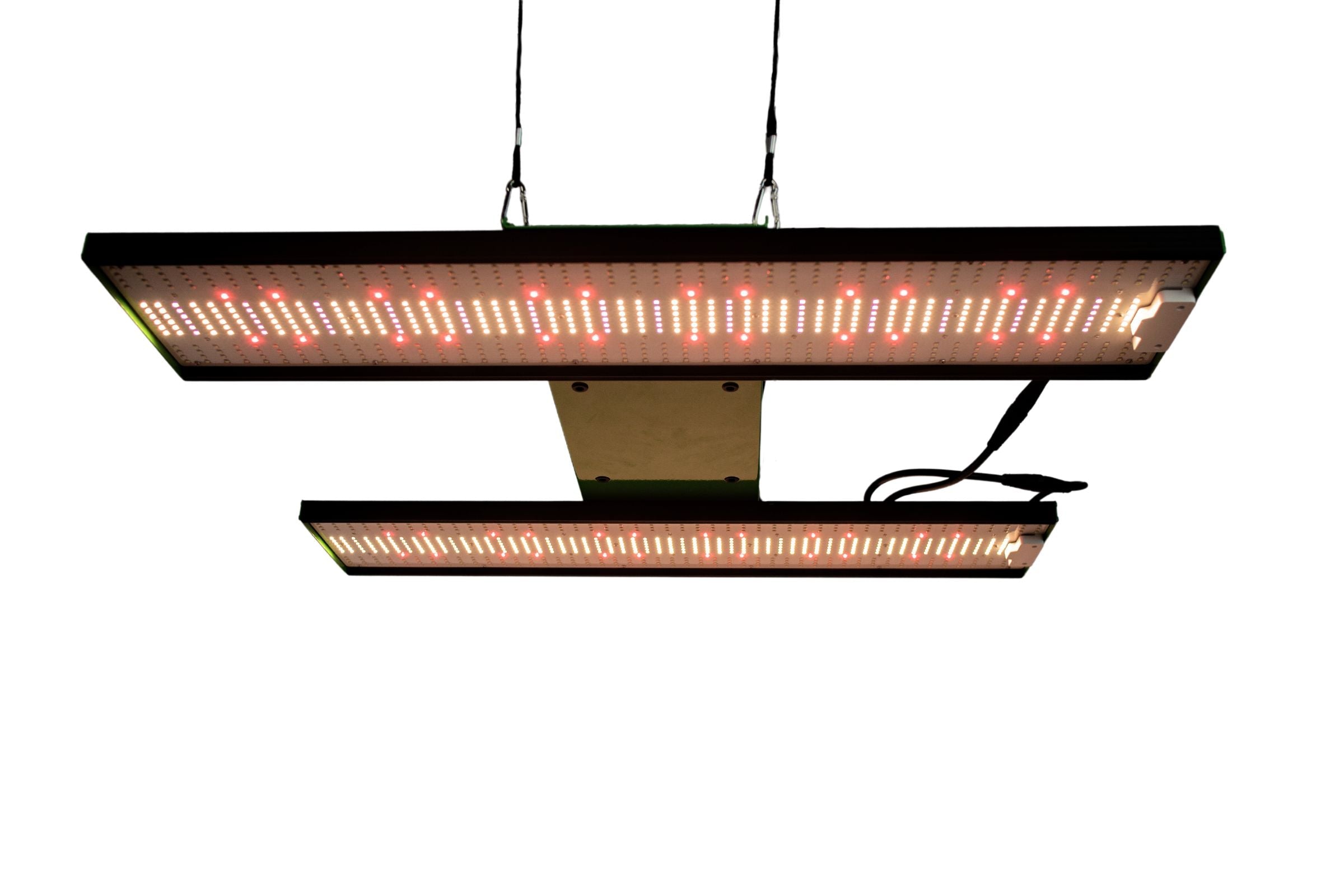 pro-emit Club – LED Plant Lamp with 3-Channel Control, IP65 & 3.03 µmol/J