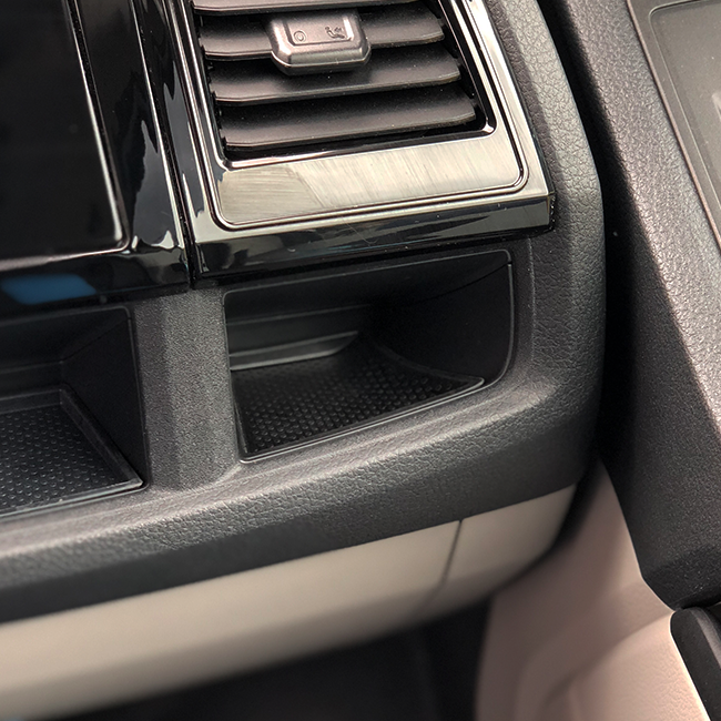 For VW T6 Lower Dash Mats