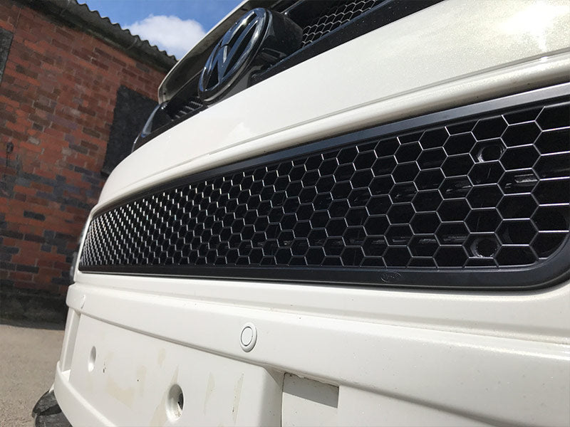 VW T5.1 Honeycomb Bumper Grill Matte Black - Front Bumper Mesh made of ABS, paintable, ready to fit