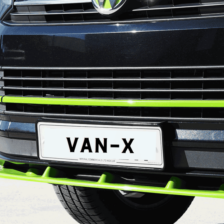 VW T6 Front Kennzeichen-Trimm Startline – Sportline Style Nummernschildblende, ABS (lackierfähig), für Originalstoßstange