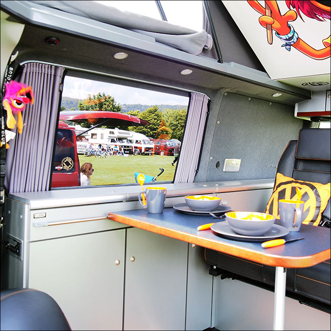 VW T5 Premium 2 x Seitenfenster Vorhänge – Van-X Blackout Curtains