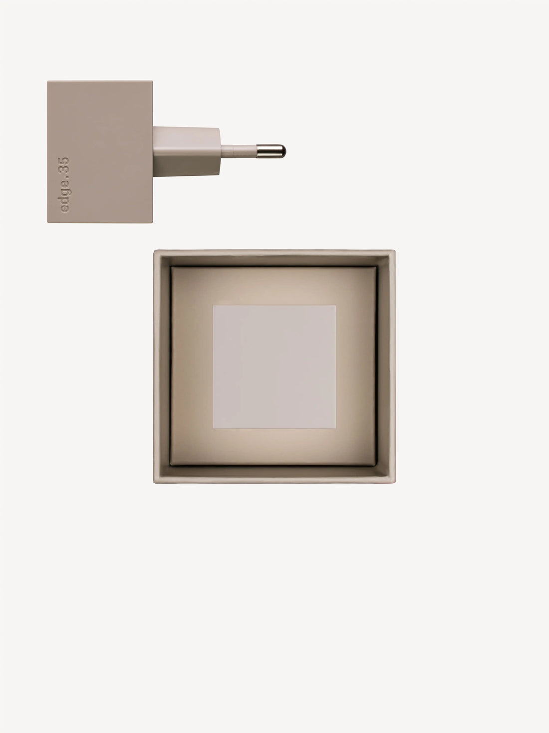 edge.35W USB-C-Ladegerät. Farbe: Sand