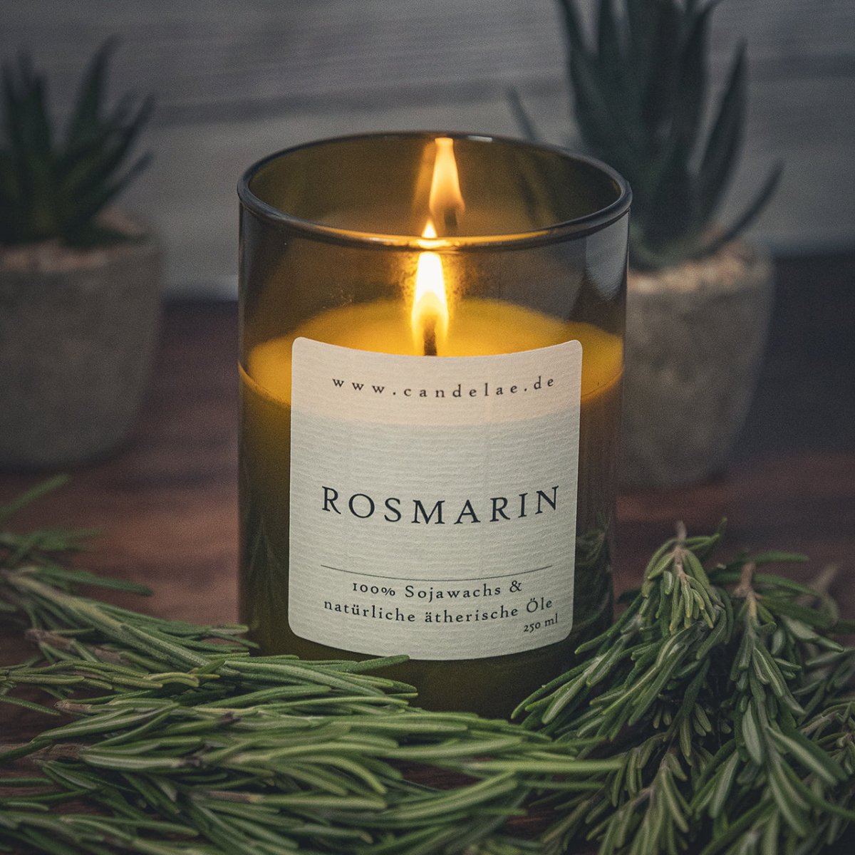 Rosemary Soy Wax Scented Candle in Wine Bottle Glass – Hand-poured, Vegan & Without Synthetic Fragrances (250 ml, approx. 50 h)