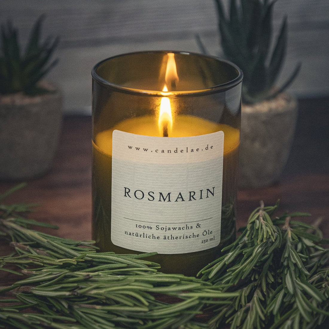 Rosemary Soy Wax Scented Candle in Wine Bottle Glass – Hand-poured, Vegan & Without Synthetic Fragrances (250 ml, approx. 50 h)