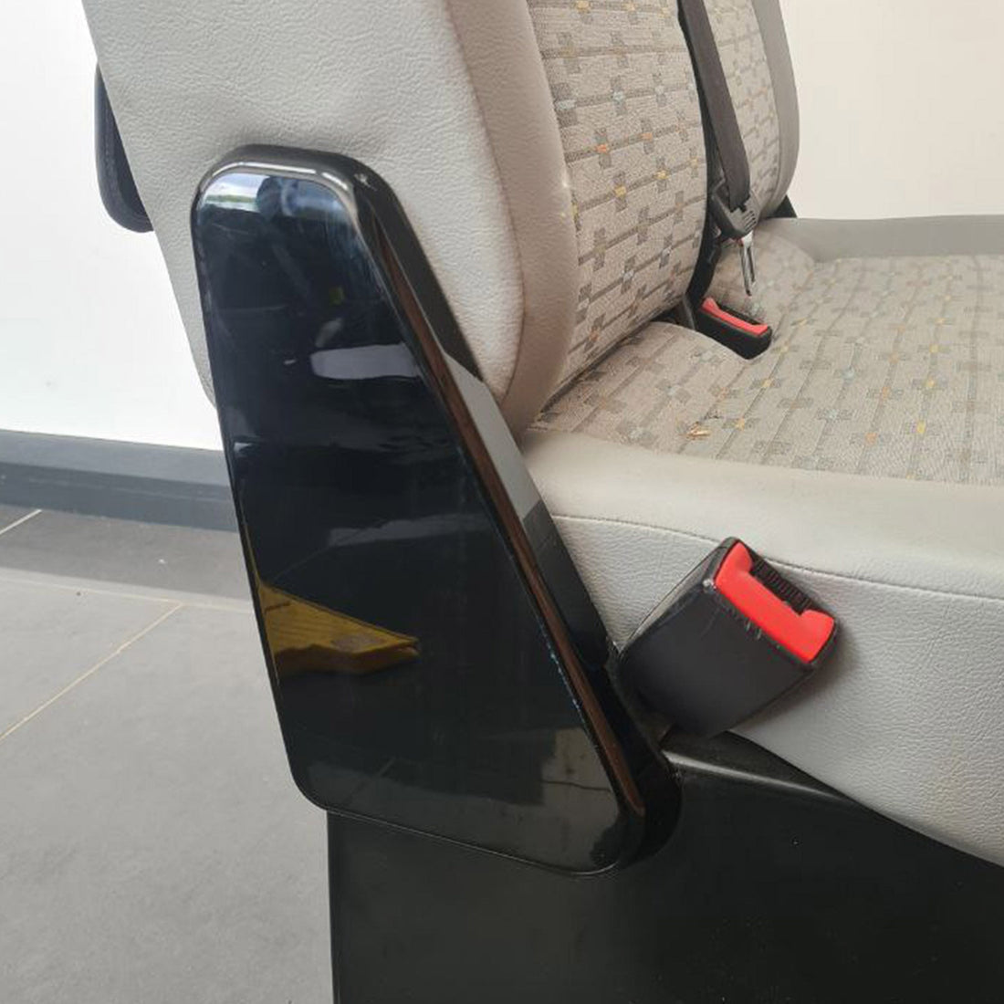 For VW T5, T5.1 Twin Seat Hinge Caps + Arm rest Caps Piano Black