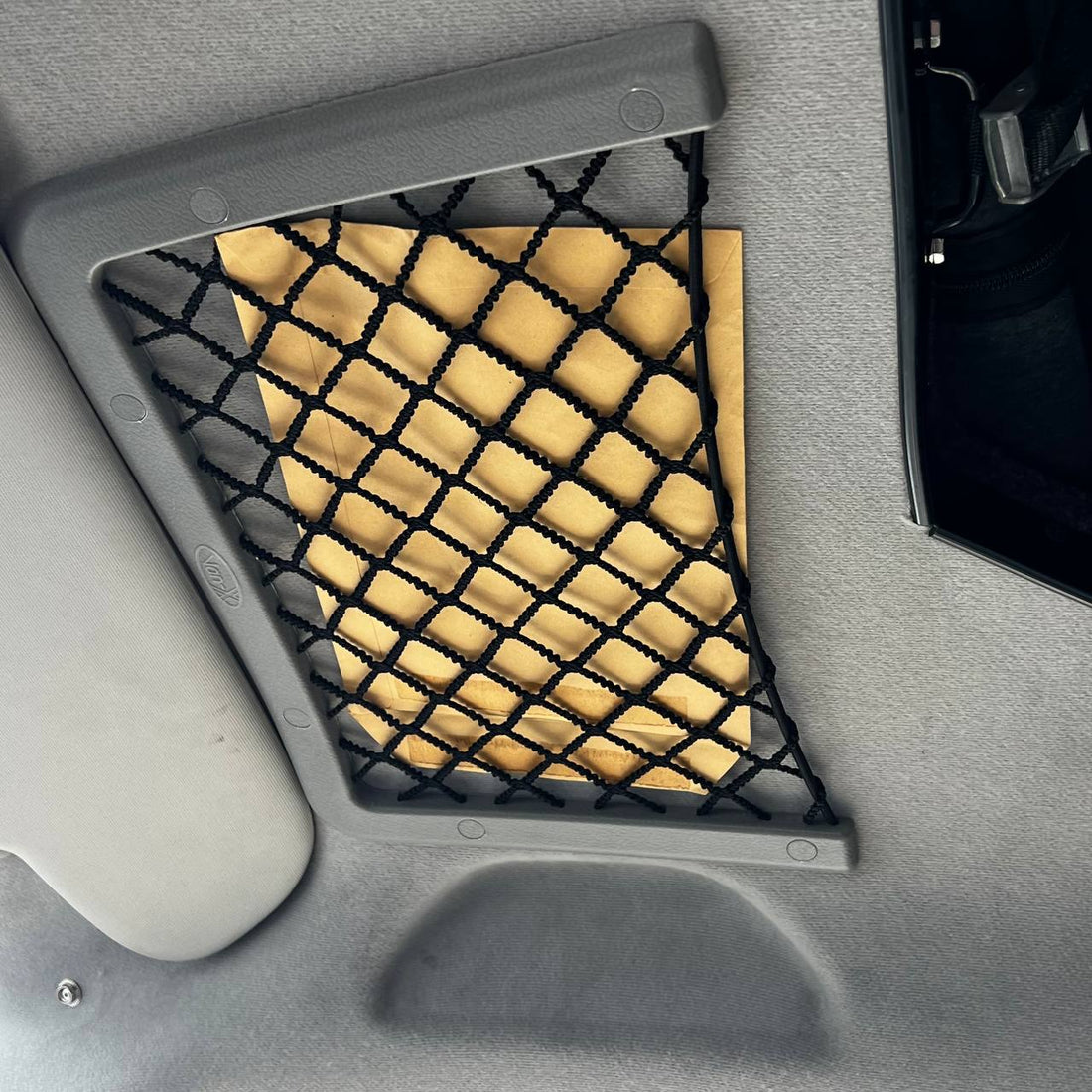 VW T5 / T5.1 Large Storage Net for Campervan Conversion – Interior Organizer Accessory