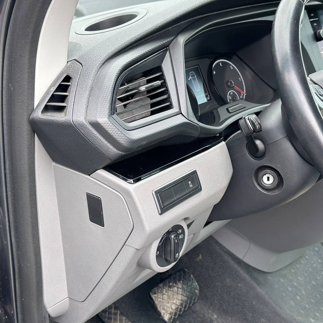 For VW T6.1 Transporter Dashboard Upgrade Van-X – Premium 4-Piece Gloss Black Lower Dash Trim &amp; Door Card Set
