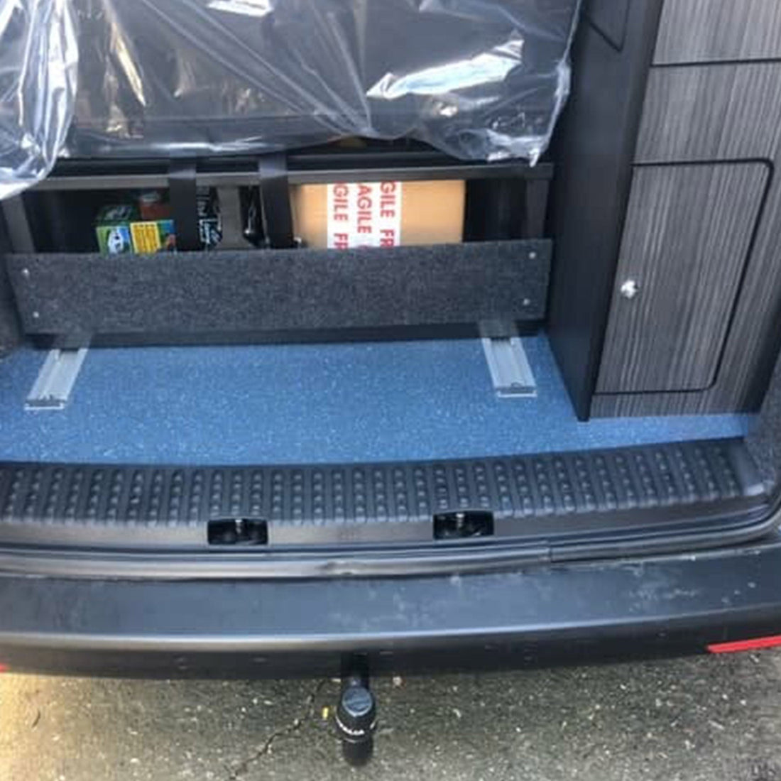 For VW T6 V2 Barn door Threshold Cover + Side Step + Fitting Kit