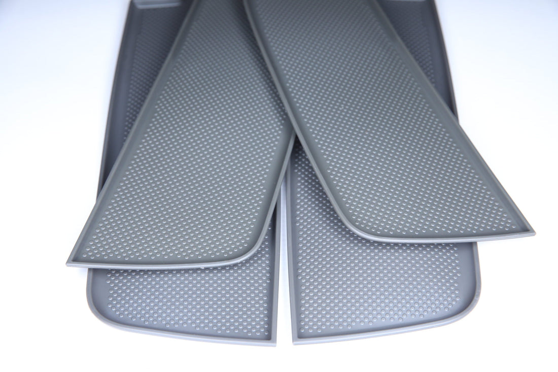 VW T5 / T5.1 Door Pocket Inserts Rubber/Silicone Dark Grey – Set (4 pieces) for Single Passenger, Door Pocket Inserts (2004–2015)