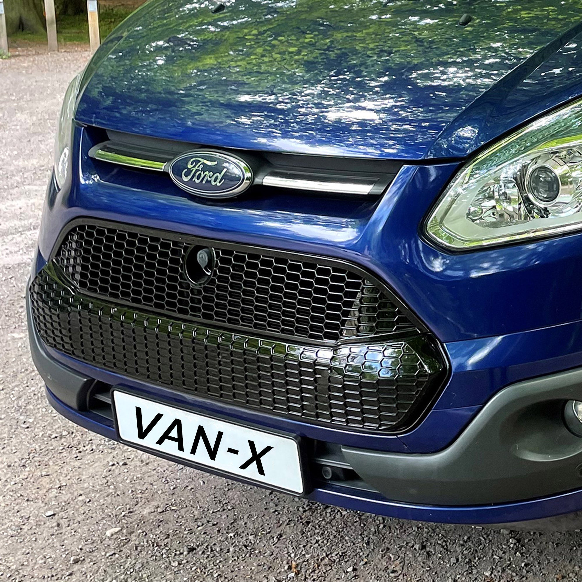 For Ford Transit Custom Honeycomb Front Grille – Gloss Black (2012-2018)