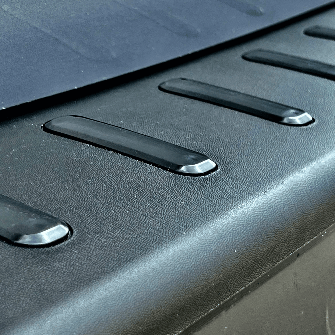 For Opel Vivaro Rear Bumper Protector – Black Plastic Trim for Campervan, Motorhome &amp; Auto-Sleeper